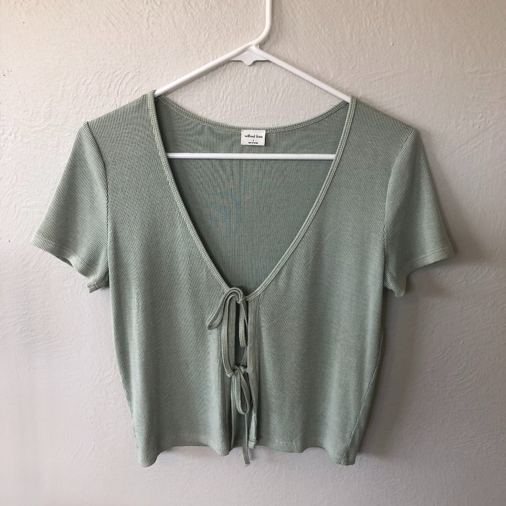 Aritzia Wilfred Free Only Tie Front Cropped T Shirt - Sage